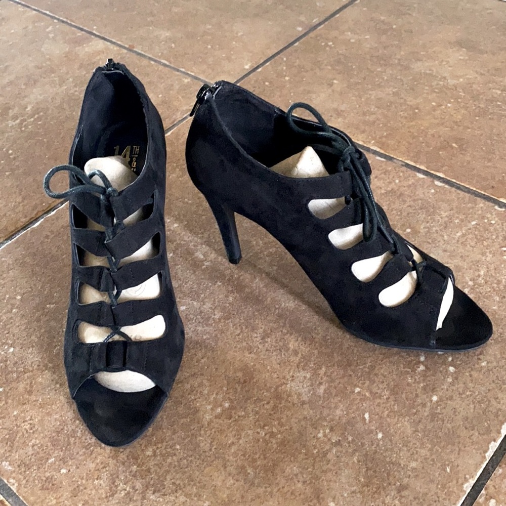 ‼️BOGO‼️ second item 60% off. Lace Up suede heels